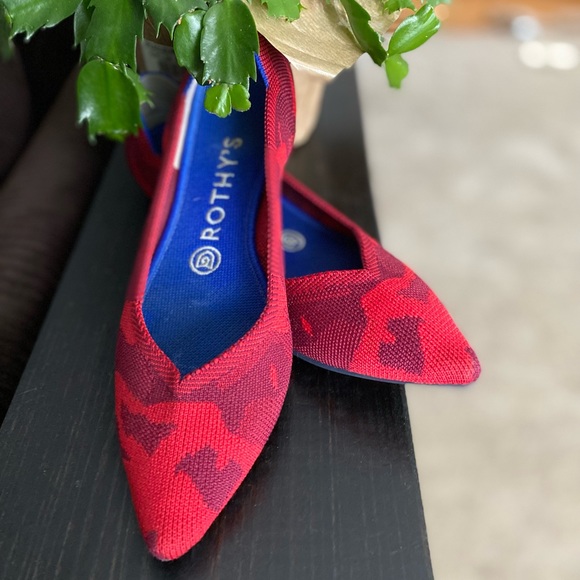 Rothy’s The Point - Red Camo + Point Insole - Picture 1 of 10